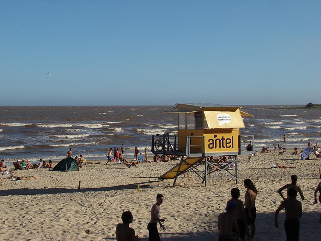 Pocitos Beach. (Photo: Pablo Flores via Flickr)