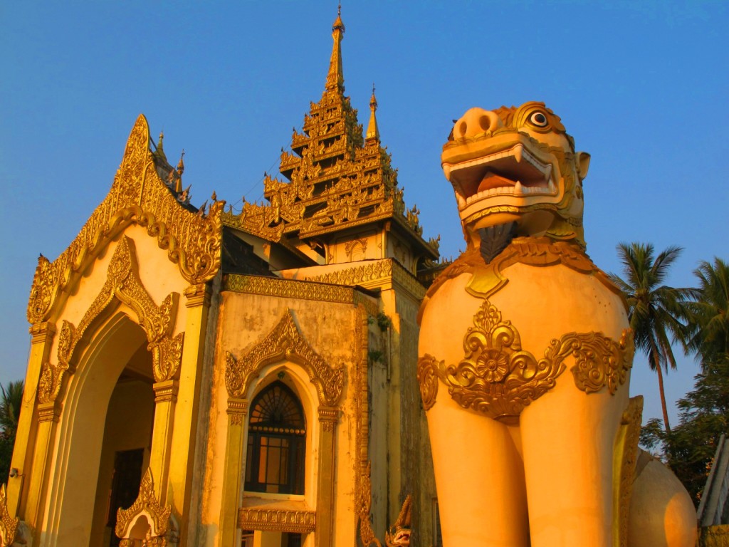 West Gate of the Shwedagon Pagoda. (Photo: Bill Strubbe)