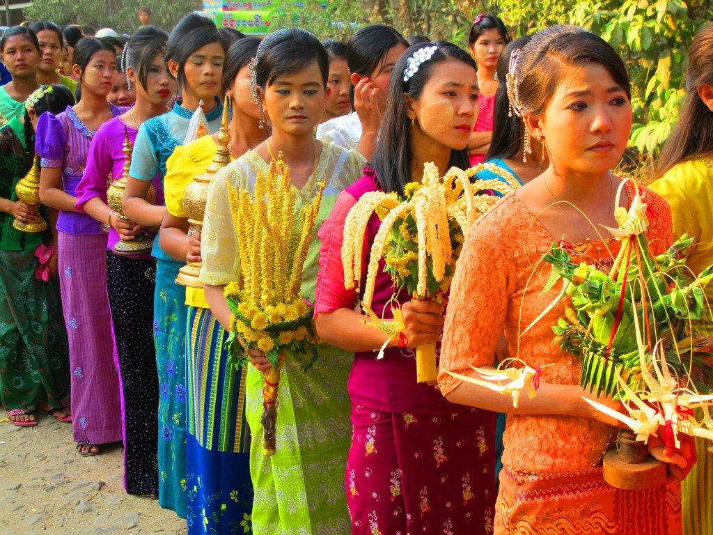 Colorful procession attendees on their way to the nunnery. (Photo: Bill Strubbe)