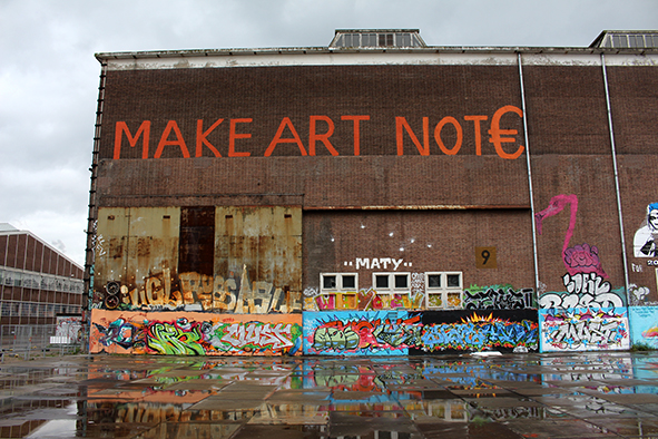 Make Art Not Money (Photo: Paul Stafford)