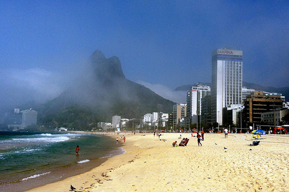 Leblon Beach (Photo: Rodrigo Soldon via Flickr)