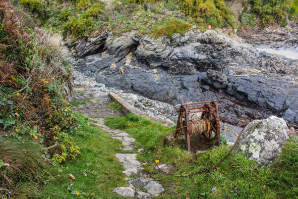 A winch system to drag up booty from the cove (Photo: Paul Stafford)