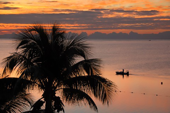 Sunrise over Islamorada (Photo: Andy Newman/Florida Keys News Bureau)
