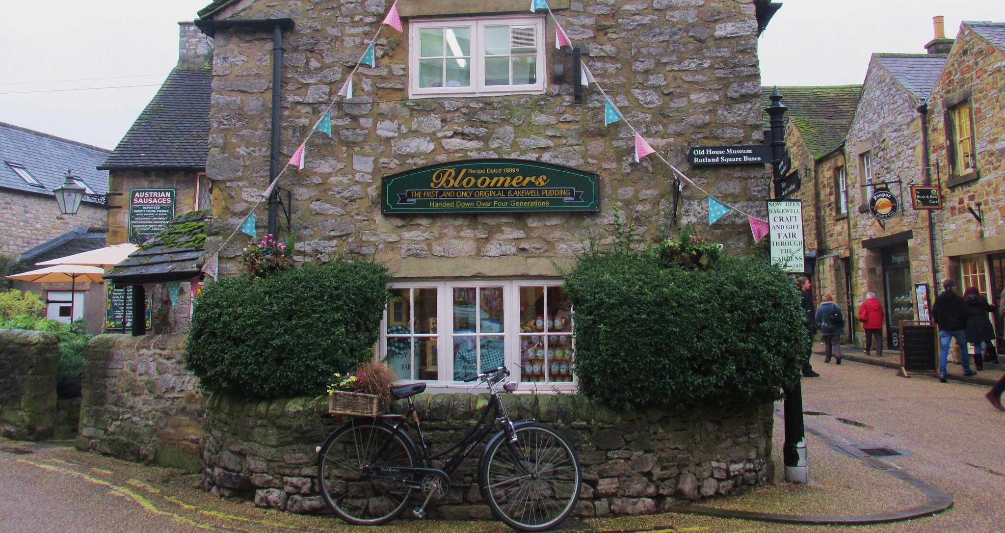 The pretty exterior of a Bakewell Pudding shop