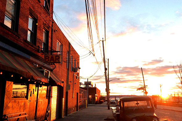 Sunset over Sunny's (Photo: Christina Cipriano)