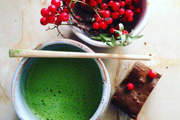 Delicious matcha and berries at Uluntu (Photo: Lera Mimizu)