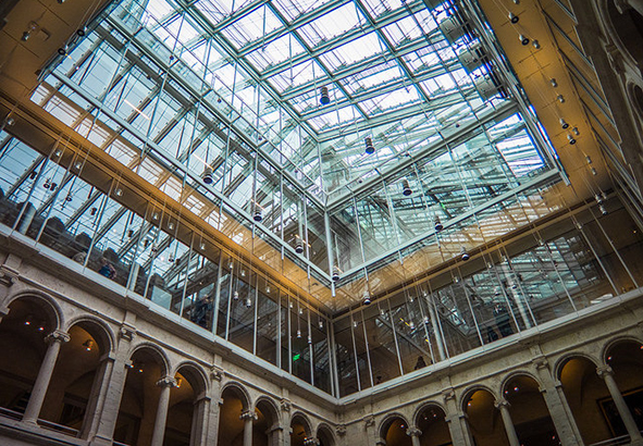 The roof that united the three museums (Photo: Paul Geffen via Flickr)