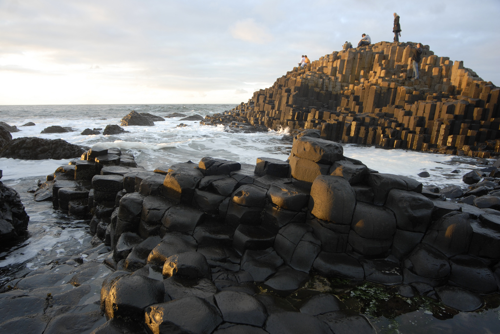 Everything about Giant’s Causeway is surreal (Photo: Sebastian Losada via Flickr)