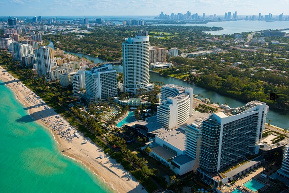 Welcome to Miami (Photo: Alan Parker, Flickr)