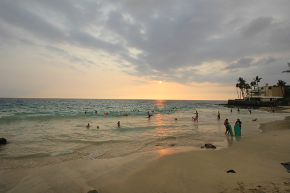 Magic Sands Beach (Photo: Jeff Rindskopf)