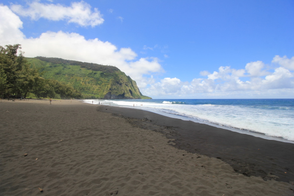 Waipio Valley (Photo: Jeff Rindskopf)