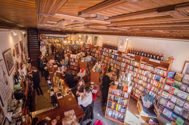 A lively scene at Spotty Dog Books and Ale. (Photo: Spotty Dog Books and Ale)
