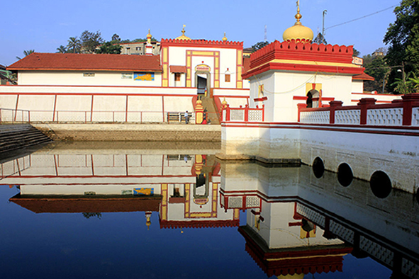 Omkareshwara Temple (Photo: Ritesh the Creatographer via Wikimedia)