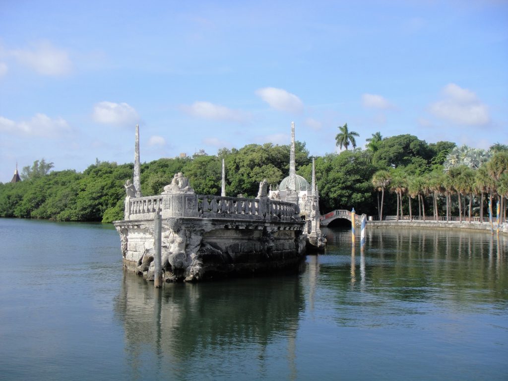 Water-way entrance to Vizcaya (Photo: Sian Marsh)