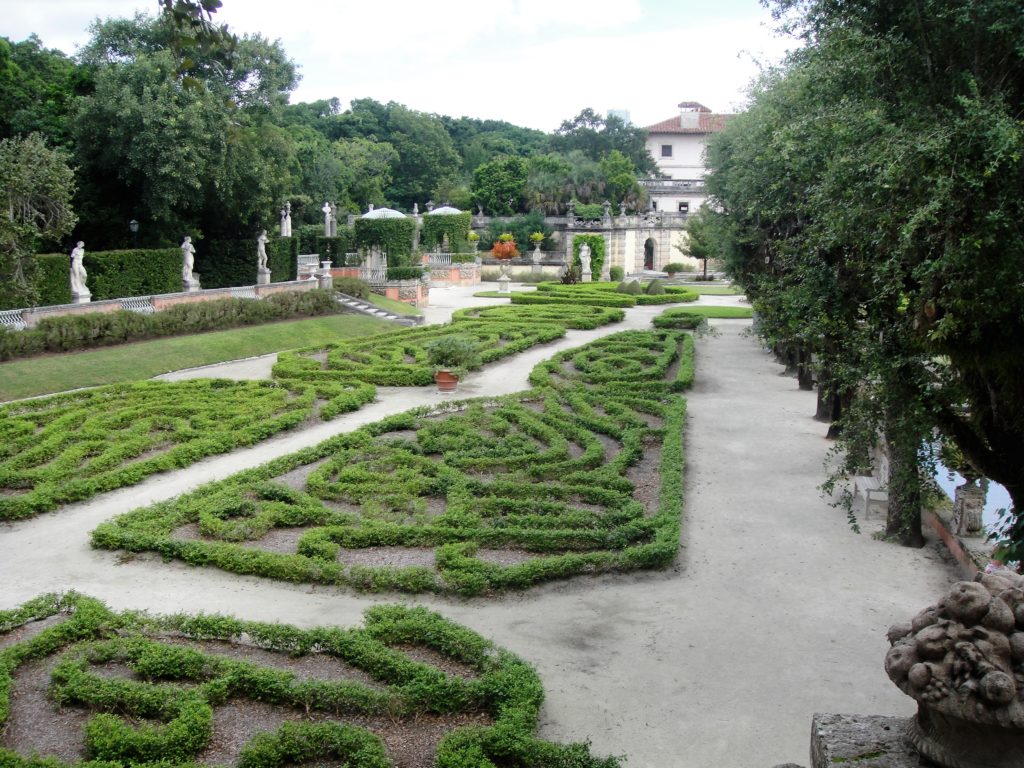 European influenced landscaped gardens (Photo: Sian Marsh)