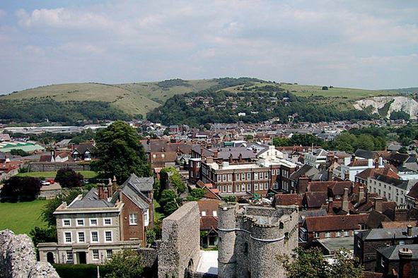 Lewes castle and town (Photo: Miss Jensen via Wikimedia Commons)