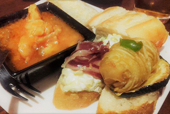 Bacalao ajoarriero and ham and leek salad pintxos in Bar Charly (Photo: Roy Duffield)