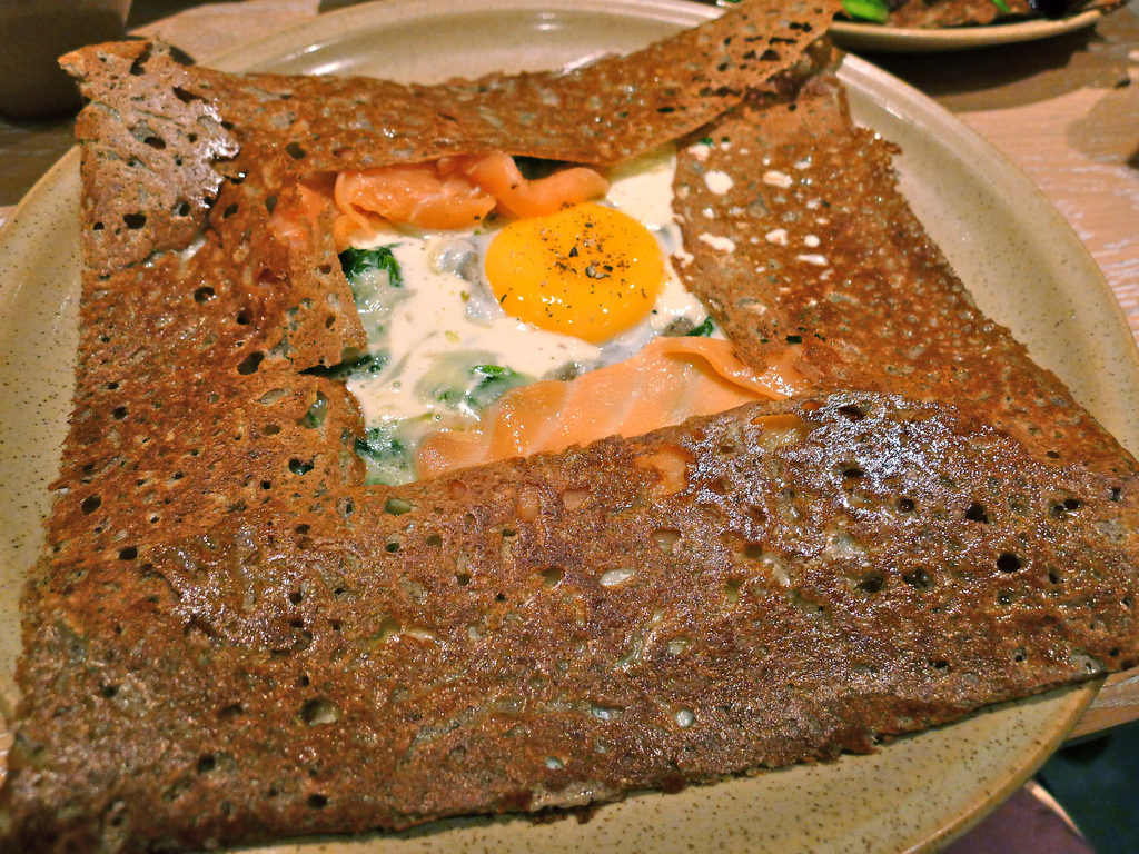 Savory buckwheat galettes offer a sturdy frame for hearty fillings (Photo: Corrine Moncelli via Flickr / CC BY 2.0)