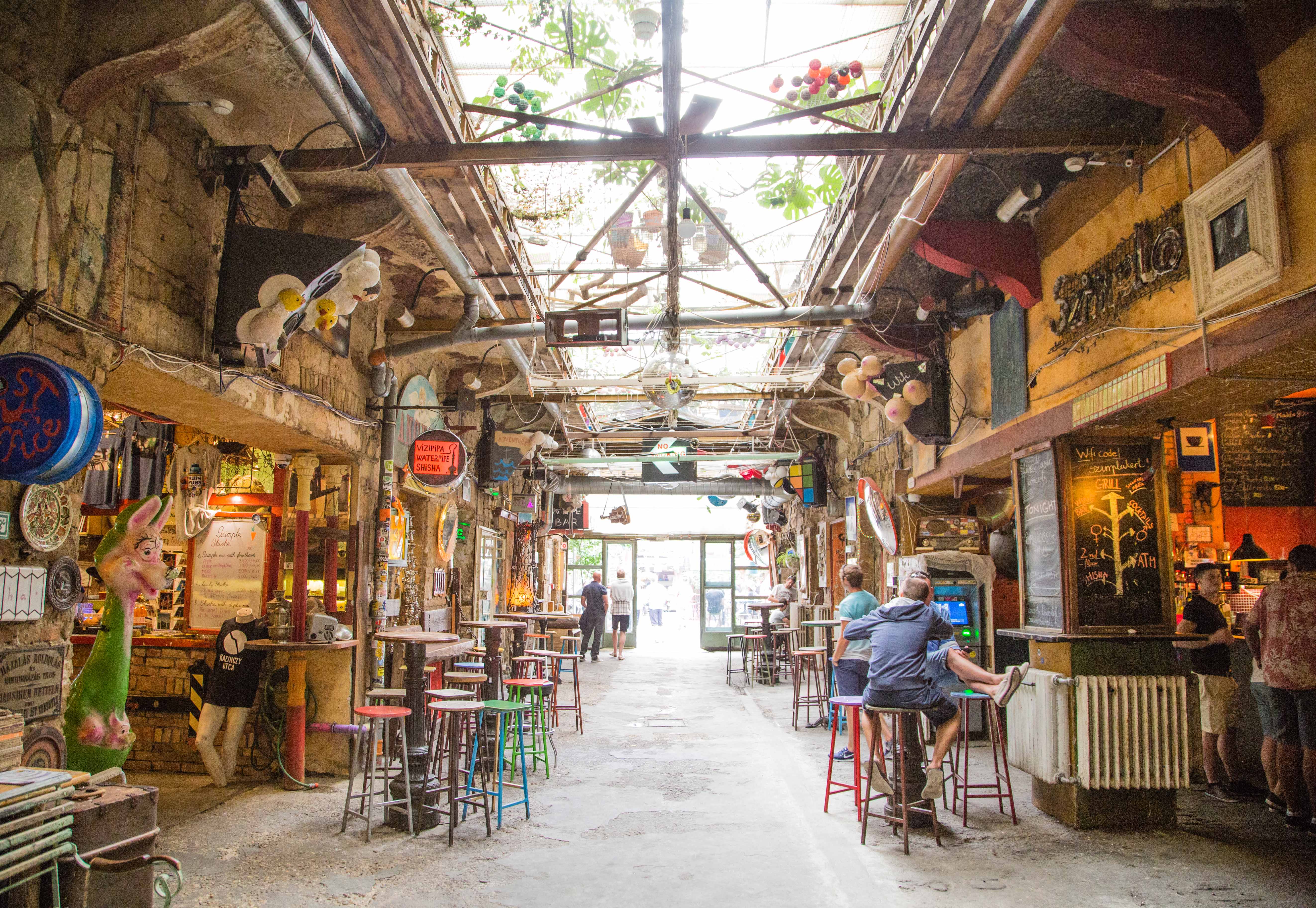 Szimpla Kert (Photo credit: Chris Allsop)