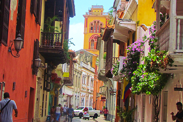 A street in central Cartagena (Photo: Stephen Woodman)