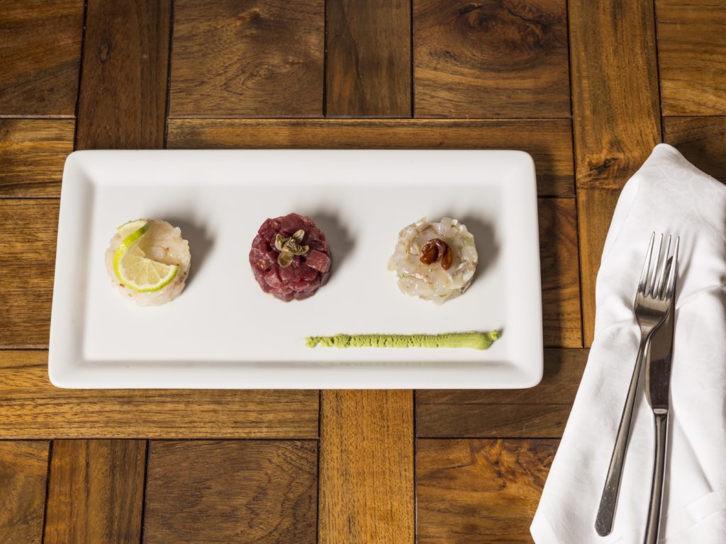 Trio of fish tartare at Nerodiseppia (Photo: Nerodiseppia)