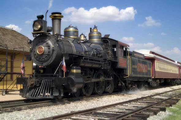Grapevine Vintage Railroad (Photo: Grapevine Convention & Visitors Bureau)