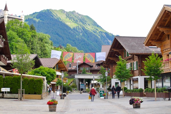 GSTAAD, SWITZERLAND, WALKING TOUR