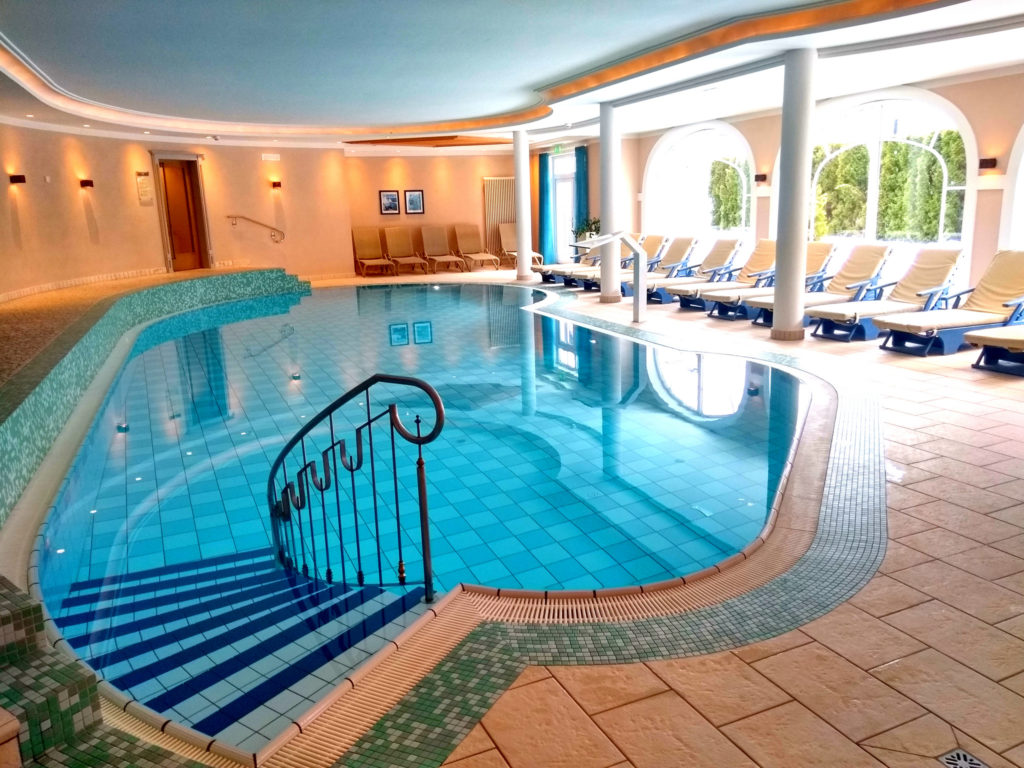 schwarzer adler, swimming pool, places to stay in st anton, hotels in st anton