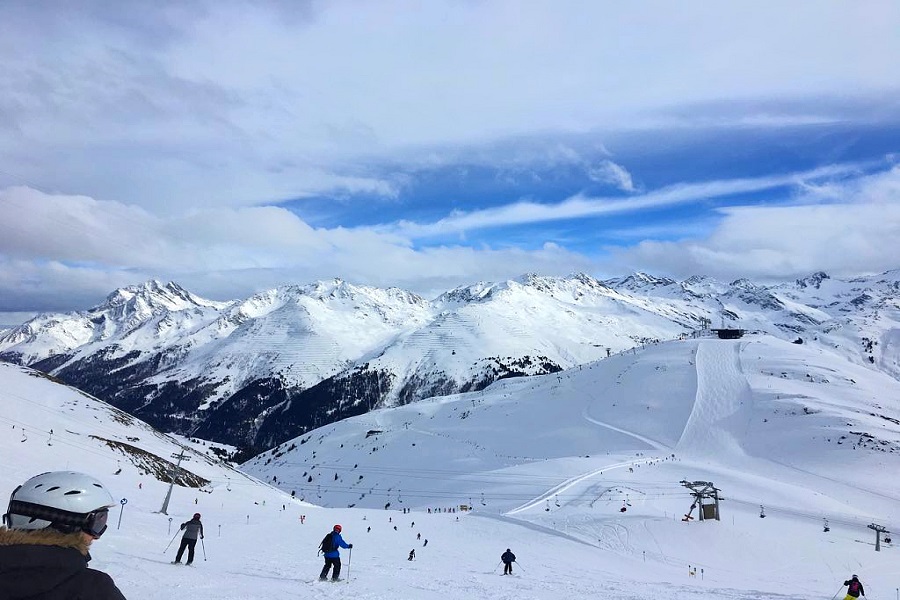st anton am arlberg, skiing, valluga, spring skiing