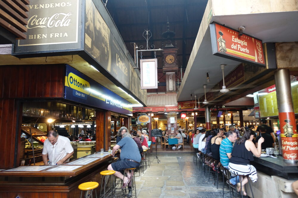 Photo of Mercado del Puerto in Montevideo