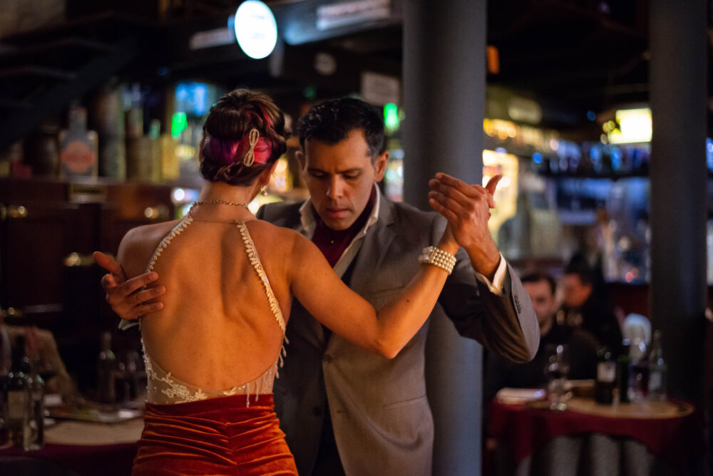 Live tango at Primuseum in Montevideo