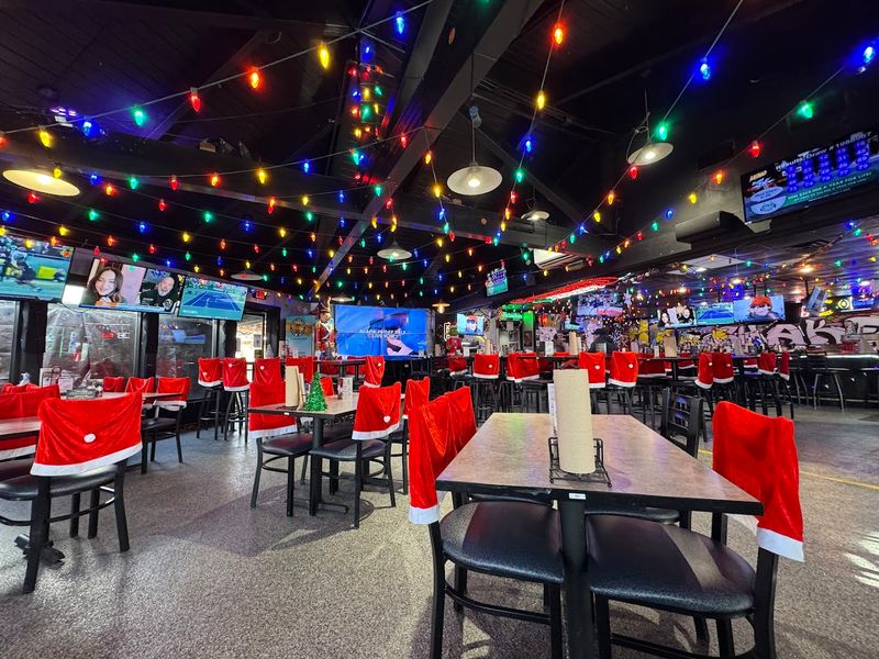 8. Shakers Public House