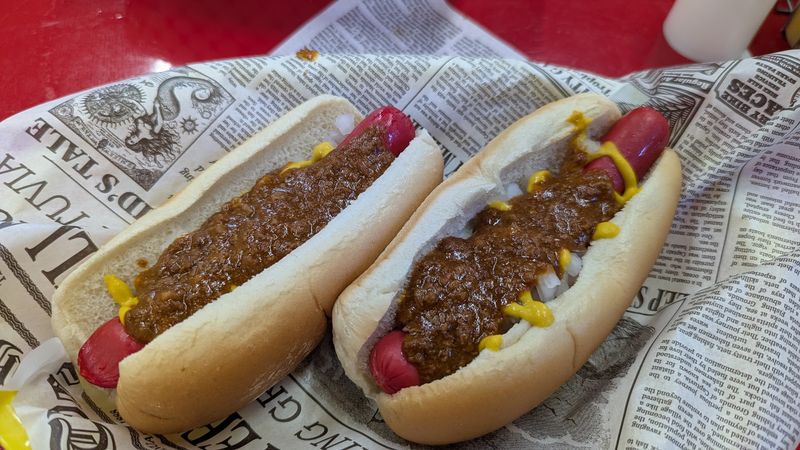 The Chili Dog That Built The Reputation