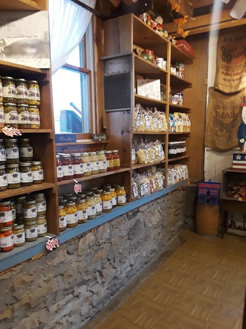 Smicksburg Country Store 