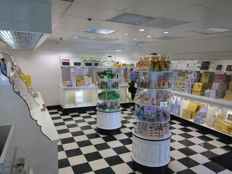 Seasonal Treats That Make Every Visit Feel Fresh