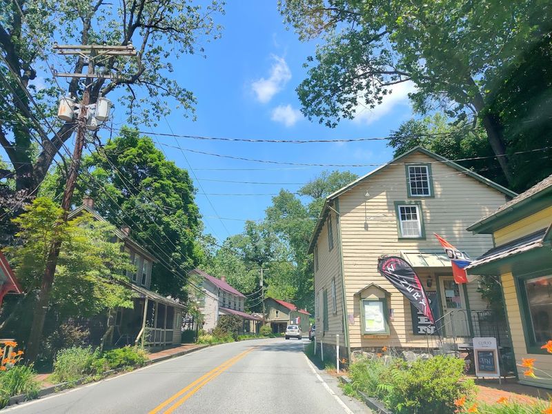 Small Shops, Local Stops, And Hidden Corners 