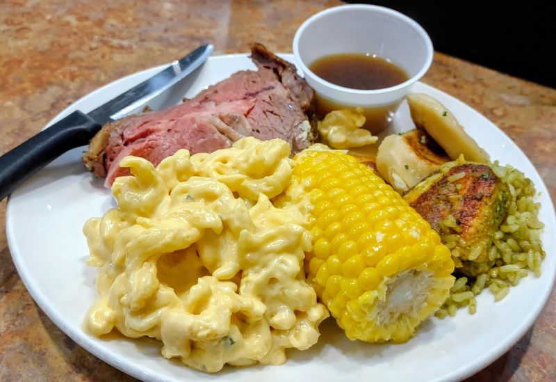 Hot Entrees That Cover More Ground Than You Expect