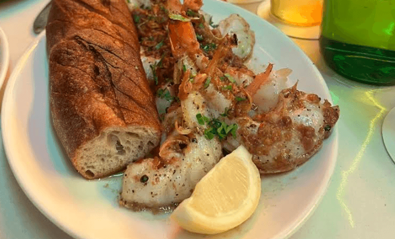 A Diner-Style Spot Known For Over-The-Top Sandwiches