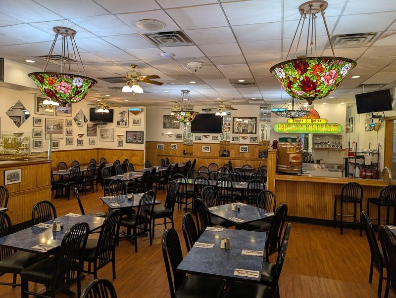 A Simple Place With Big Flavor