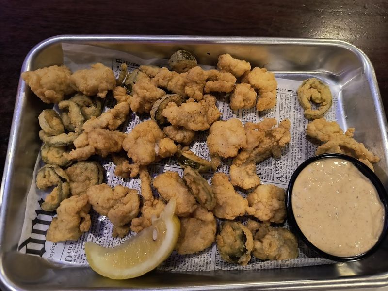 Gator Bites That Surprise Every First-Timer