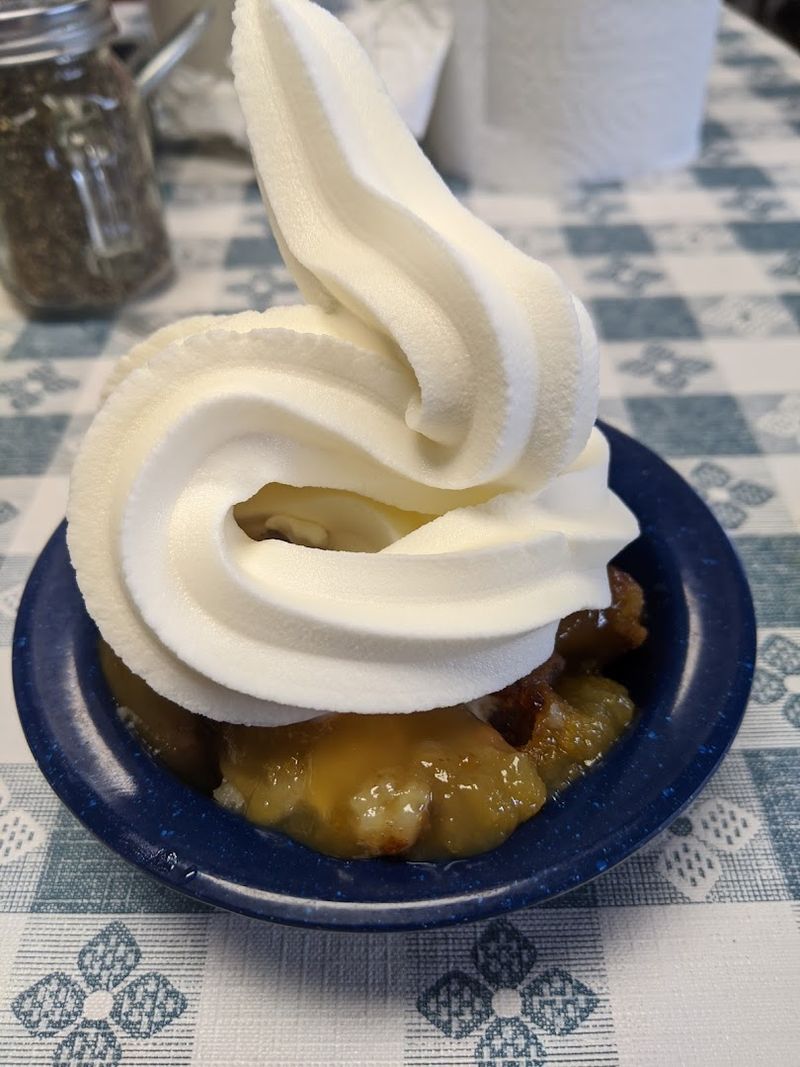 The Dessert Bar That Ends Every Meal On A High Note