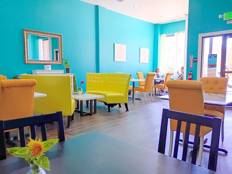 The Hen And Drake Modern Tearoom