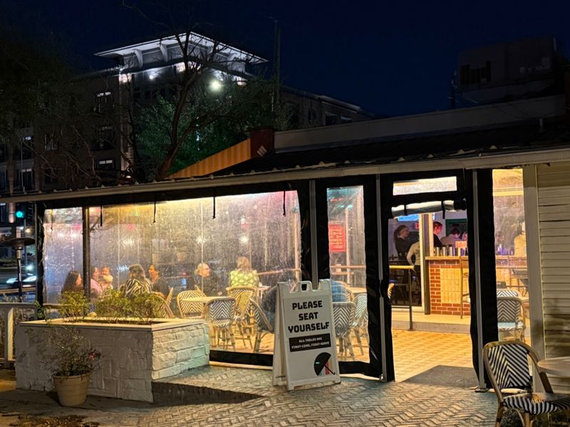 Tips For Ordering The Huge BLT That Steals The Show
