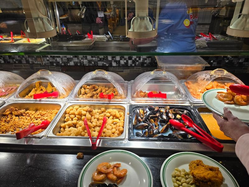 The Seafood Buffet On Fridays And Saturdays