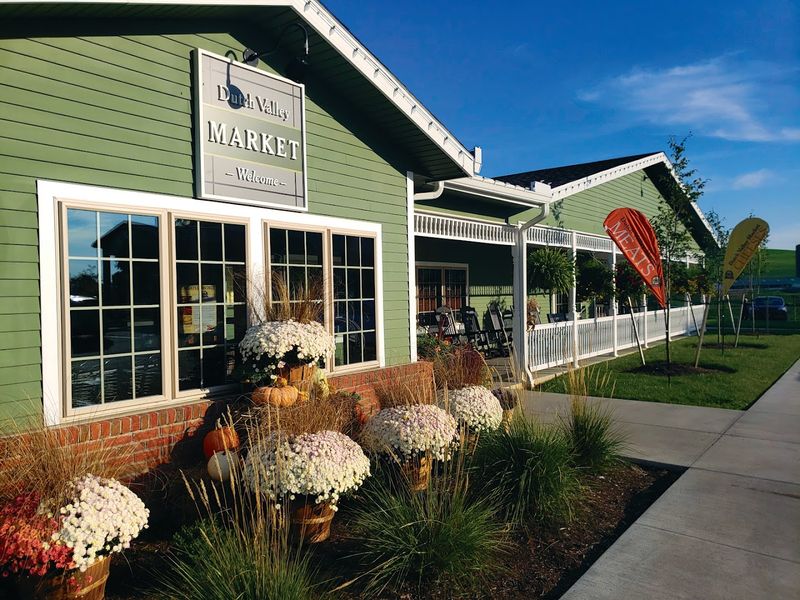 Tips For Planning The Perfect Visit To Dutch Valley Market