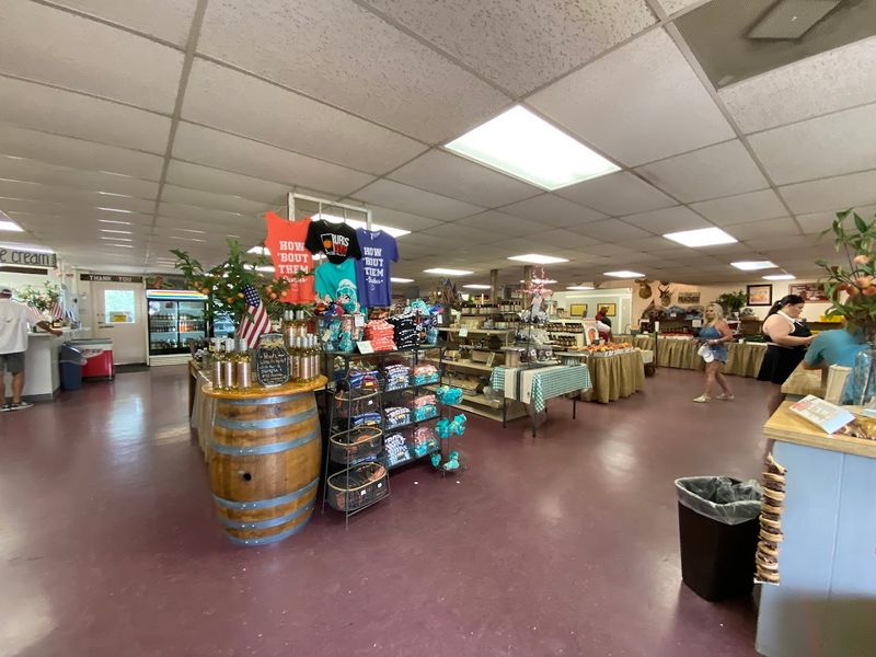 A Friendly, Unhurried Shopping Atmosphere