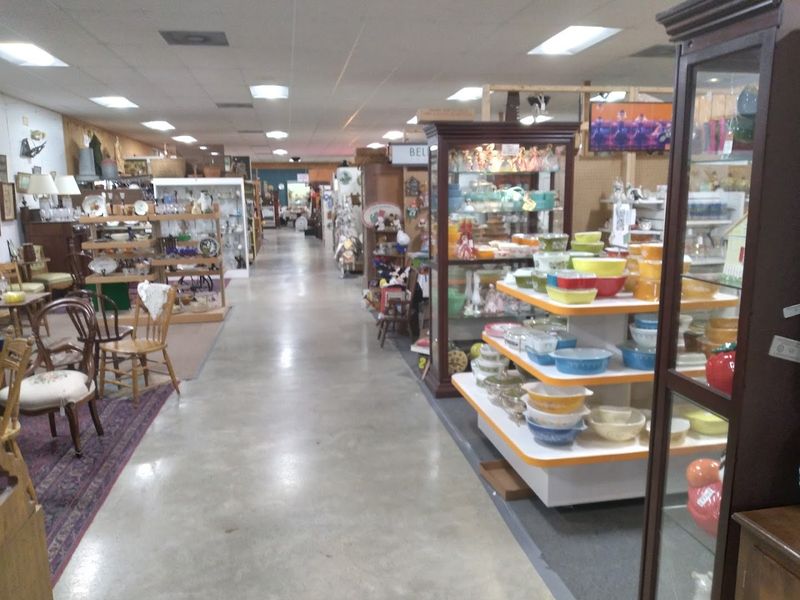 Jeffrey's Antique Gallery