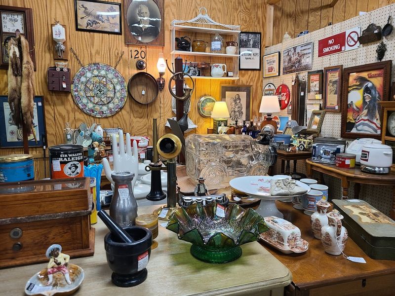 Jeffrey's Antique Gallery