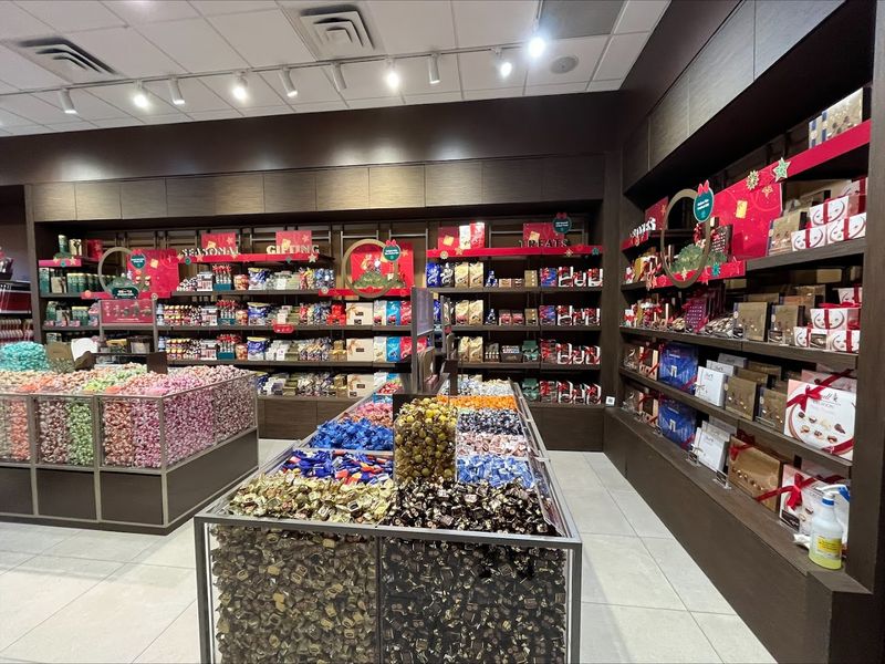 Lindt Chocolate Shop