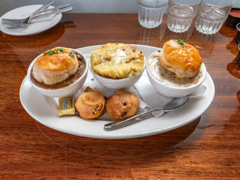 What Turns A First Visit Into Another One